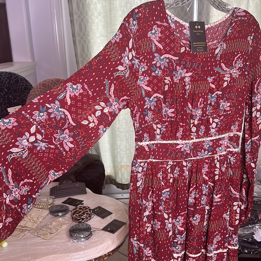 Trend Setter Diva Boutique Rust Red Floral Tiered Maxi Dress - Picture 7 of 11